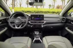 
										Kia K3 full									