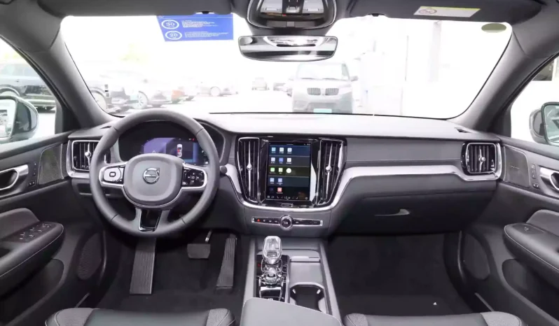 
								Volvo XC90 full									